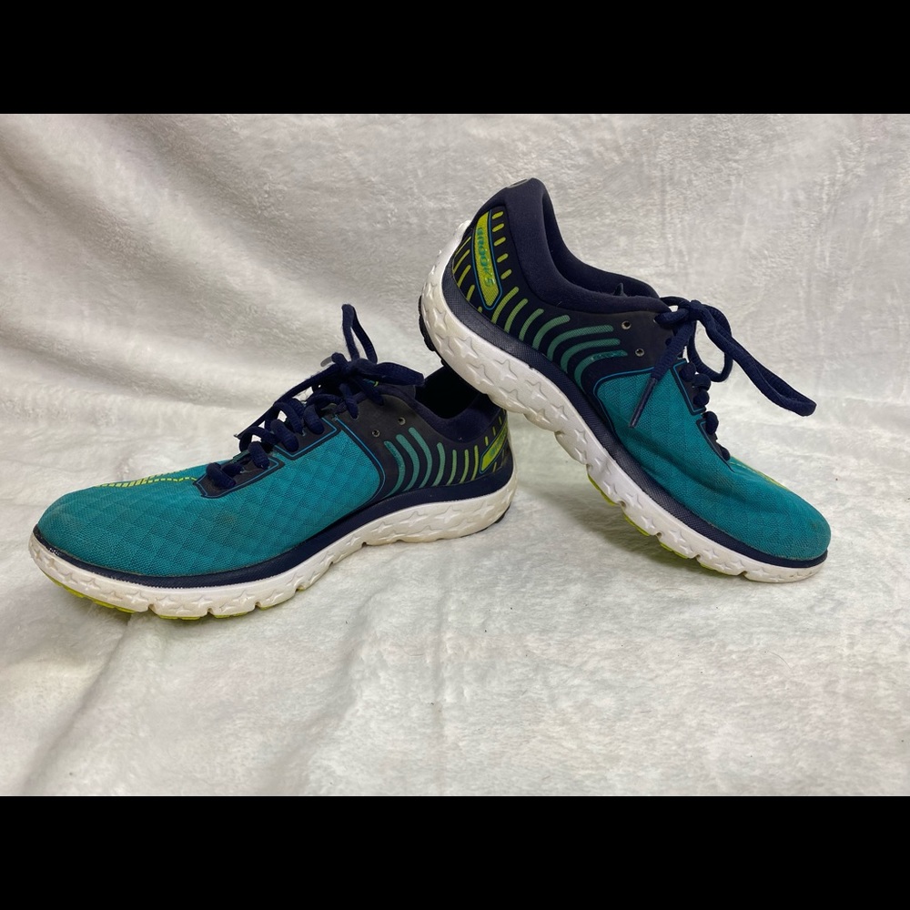 Brooks Pure Flow 6 Running Shoes Women's sz 6.5
